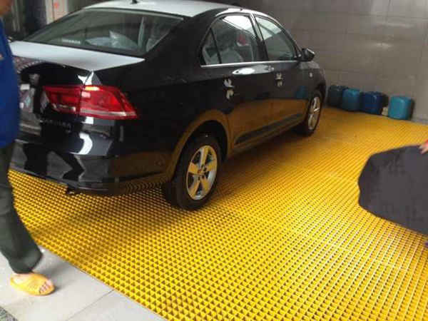 洗車(chē)房